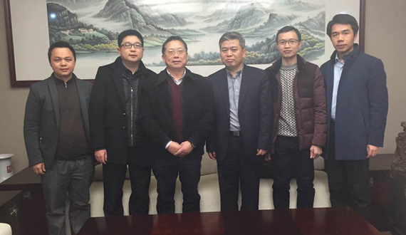 M.A.O.董事长毛厚德一行前往97国际参观调查